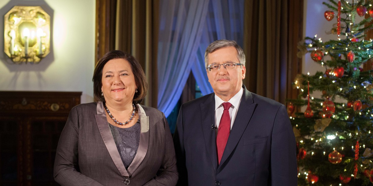 Prezydent Bronisław Komorowski z żona Anna składa życzenia 