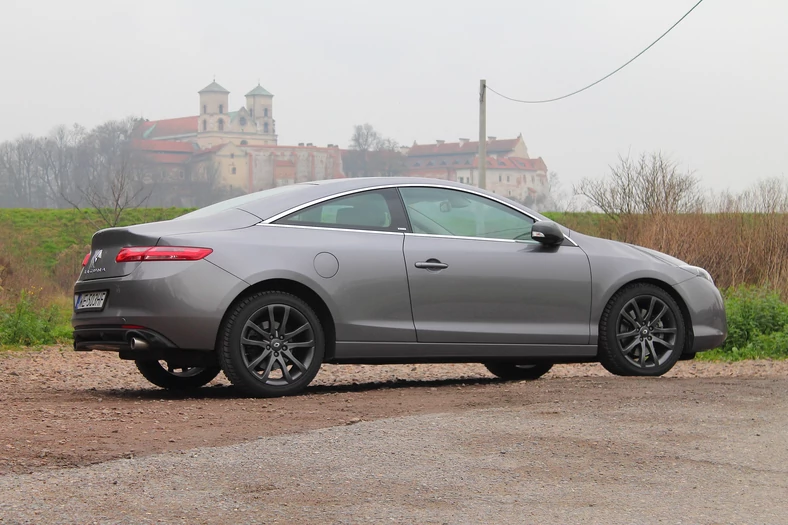 Renault Laguna Coupe