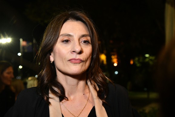 MANDINA UDOVICA OTKRILA SA ČIME SE SUOČAVA Anja priznala: "Imam maglu u glavi, počelo je da me nervira"