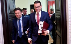 Dworczyk: Nie postulujemy, aby radny nie mógł pracować w spółce skarbu państwa. To represja