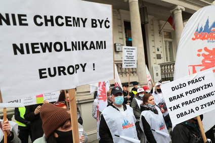 Niemal połowa Polaków dobrze ocenia działalność związków zawodowych - wynika z badania