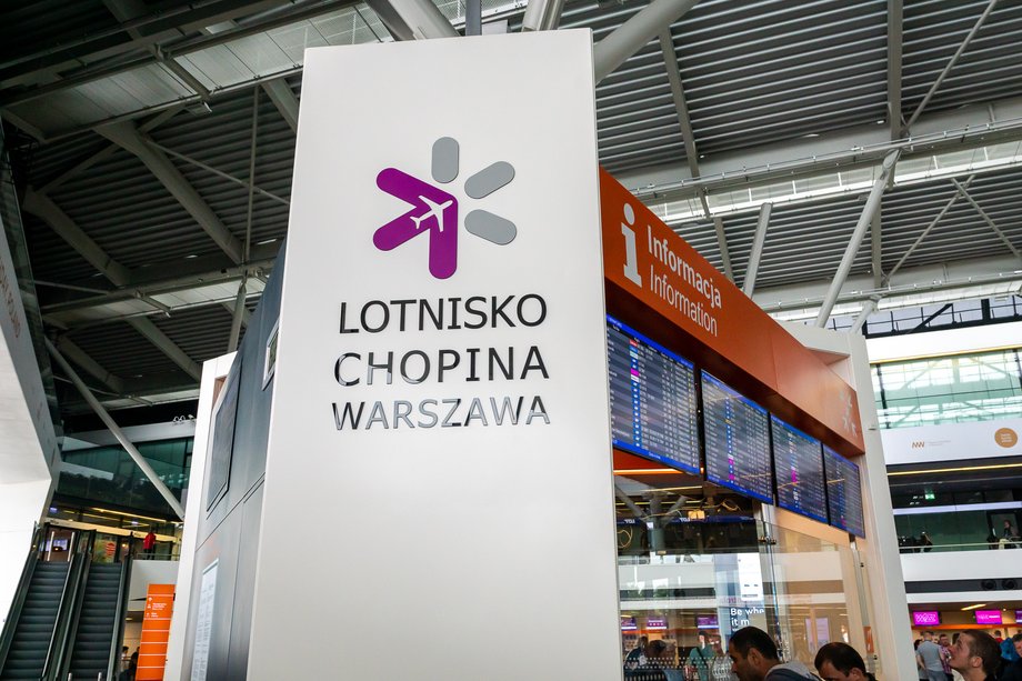 Lotnisko Chopina w Warszawie to główny hub PLL LOT