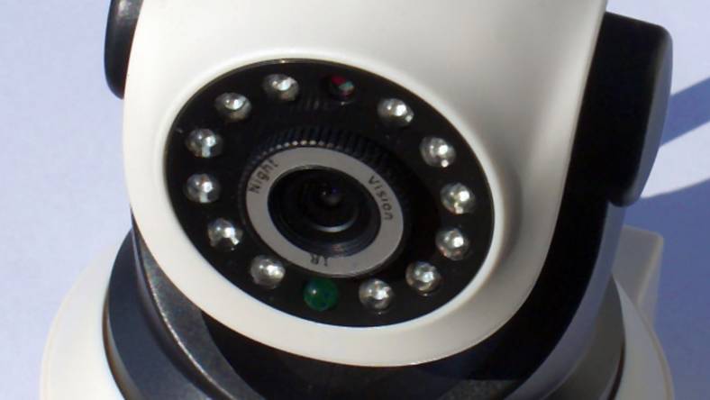 Xblitz iSee – niedroga, domowa kamera do monitoringu