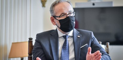 "DGP": Czy dzieci wrócą do szkół w tym roku? Minister nie wie