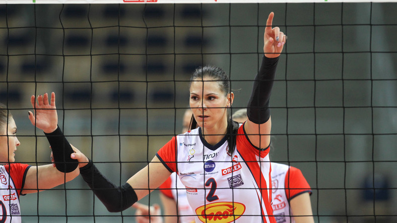 Reprezentantka Polski Gabriela Polańska o dwa lata przedłużyła kontrakt z Budowlanymi Łódź – poinformował w środę siatkarski klub. 28-letnia środkowa w łódzkiej drużynie występuje od 2014 roku.