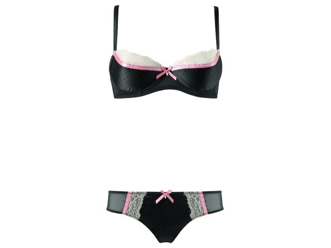 Intimissimi -  bielizna z kolekcji walentynkowej kolekcja 2012