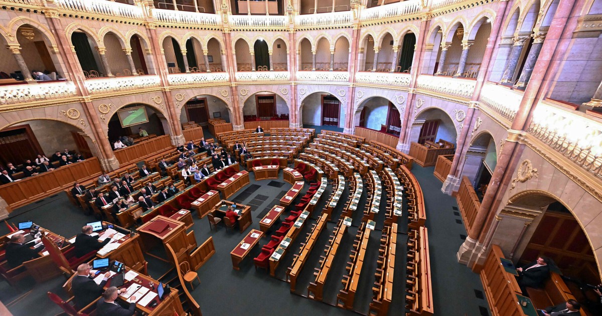 Hungary will vote on Sweden joining NATO.  Orbán's eloquent gesture