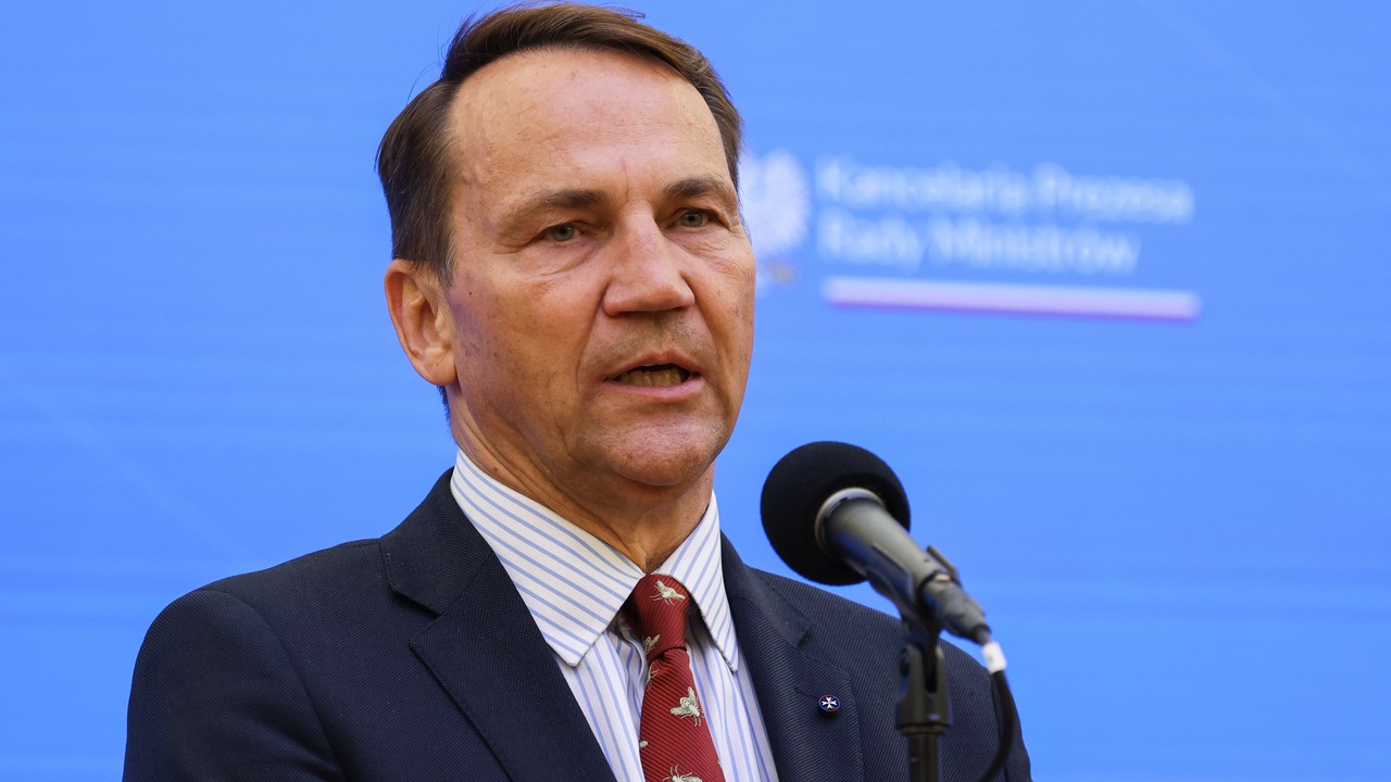 Donald Trump uderzył w polskiego dziennikarza. Jest reakcja Radosława Sikorskiego [WIDEO]