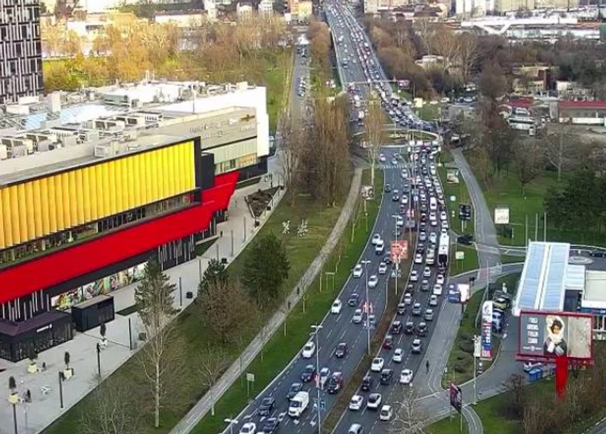 Kružni tok kod TC Ušće