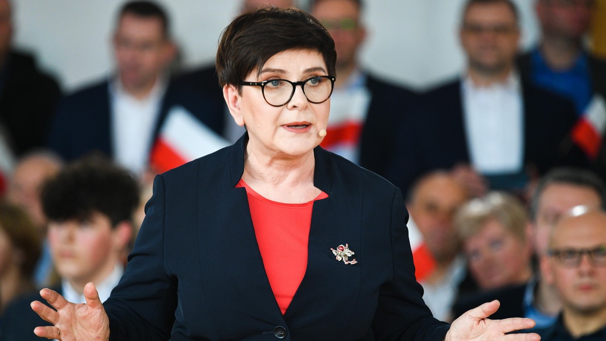 Beata Szydło o słowach Szymona Hołowni. "Pięknie naiwne, dziecięce politycznie"