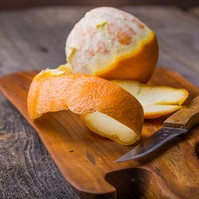 Ne dobja ki a narancshéjat! Így csökkentheti vele a koleszterinszintet