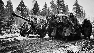 "Stalowy cios" radzieckiej armii. Niemców uratowało zlekceważenie rozkazu Adolfa Hitlera