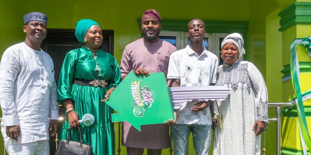 Glo Festival of Joy Promo turns Ibadan teenager into house owner | Pulse  Nigeria