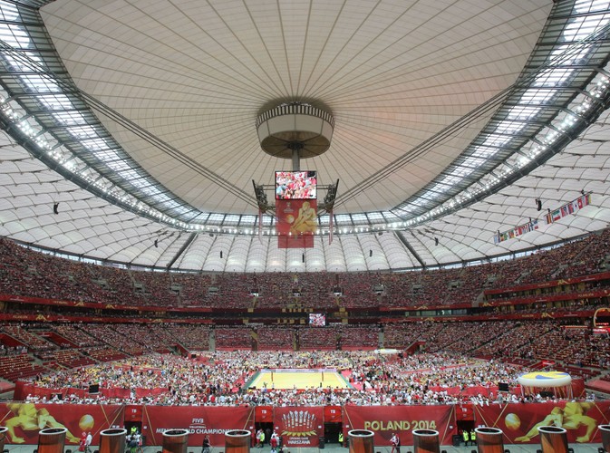 Prezydent Komorowski przemówił. Piękne Polki na trybunach. Efektowne otwarcie MŚ
