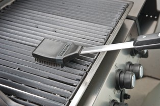 Gdzie można rozpalić grilla lub ognisko? Rzecznik PSP ostrzega