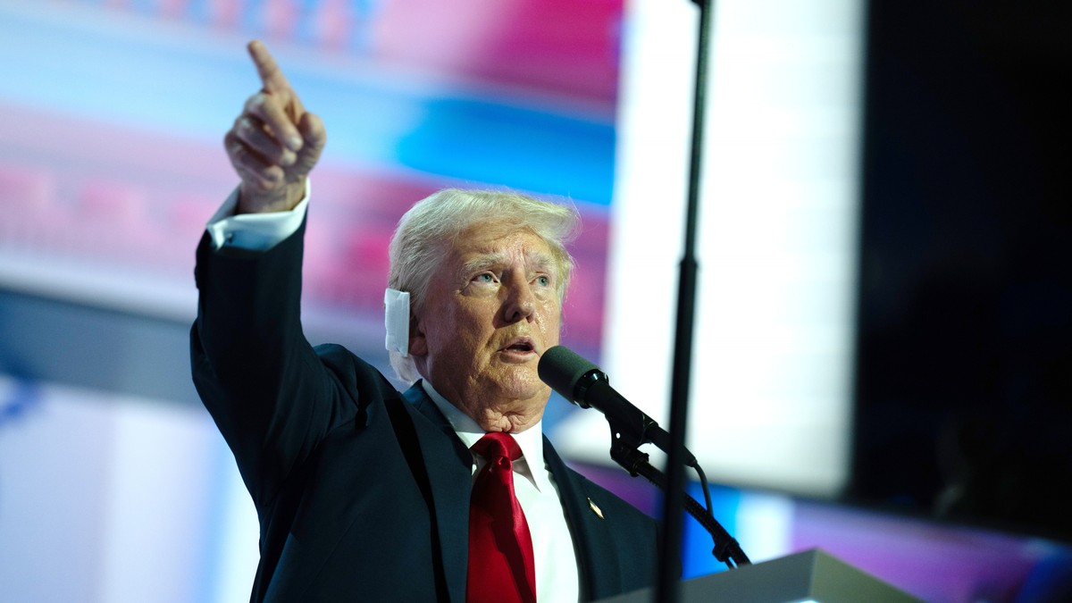 Sosem hallott részletek derültek ki a Donald Trump elleni merényletről