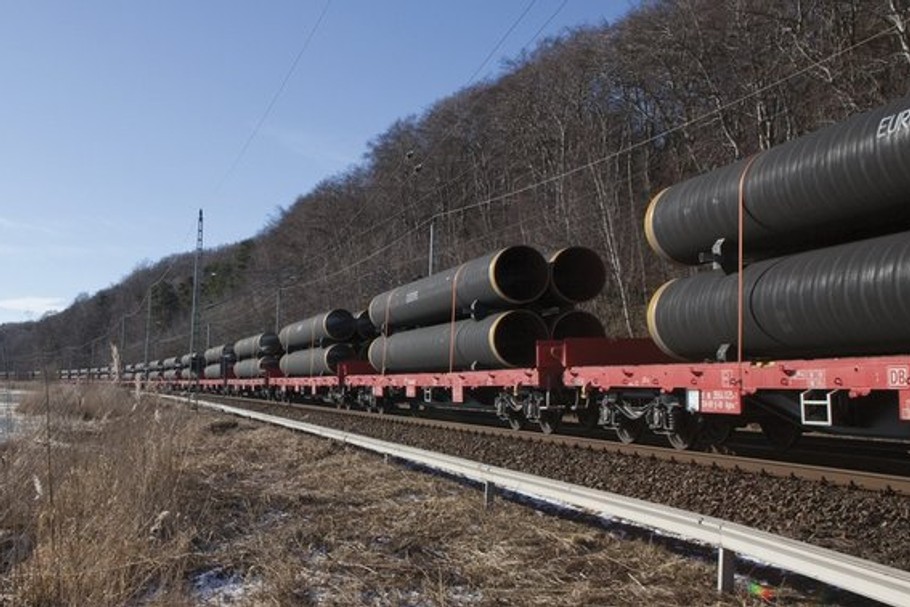 Aby Nord Stream 2 został uruchomiony na pełną skalę do końca 2019 roku, Gazprom powinien zacząć go budować do końca września 2018 roku