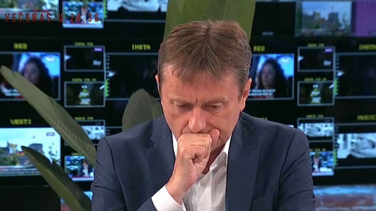 Ministar Darko Glišić u trenutku kad mu je pozlilo na TV Pink