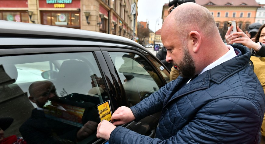 We Wrocławiu można sprawdzić, która taksówka jest legalna.