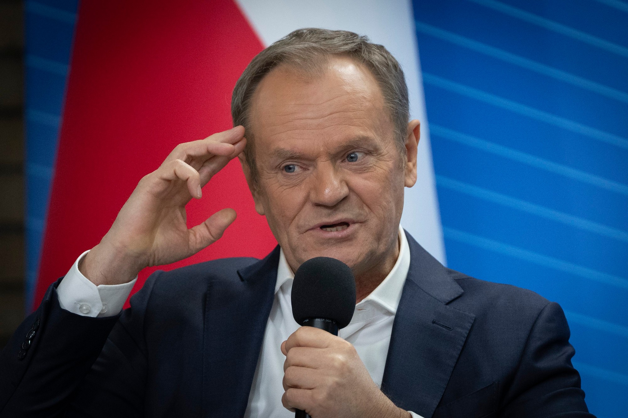 Poľský premiér Donald Tusk v pondelok navštívil Kyjev.