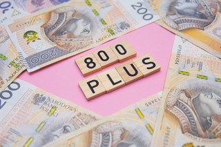800 plus do zmiany? Ekspert: Brak waloryzacji to zły pomysł