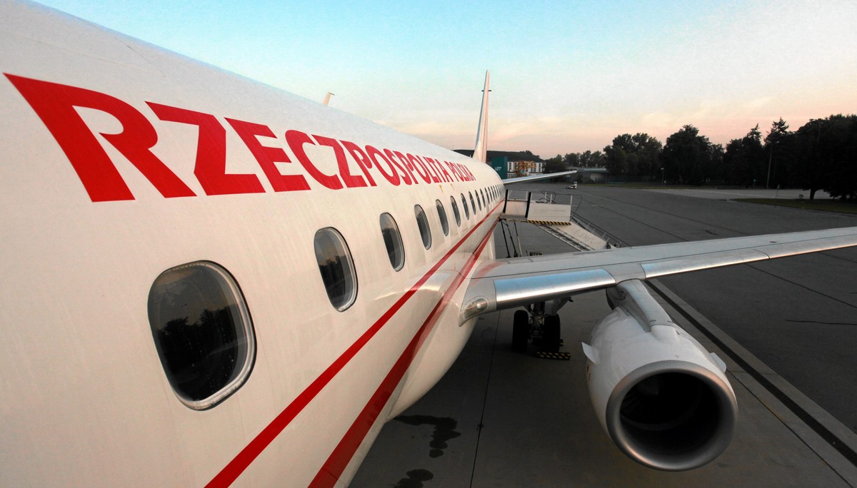 Rządowy embraer 175