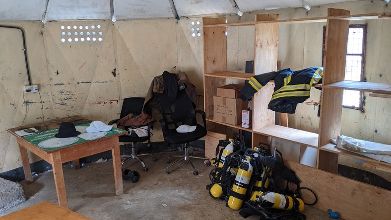 Tak wygląda wyposażenie remizy strażackiej w mieście Nyahururu w północno-zachodniej Kenii.