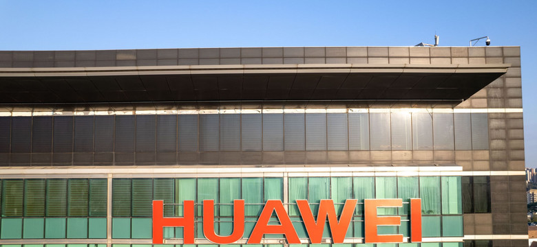 Huawei chce zirytować Apple. Wielka konferencja tuż przed premierą nowego iPhone'a