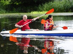 Polityk PiS przypadkowo spotkał fotoreporterów. Akurat był z żoną