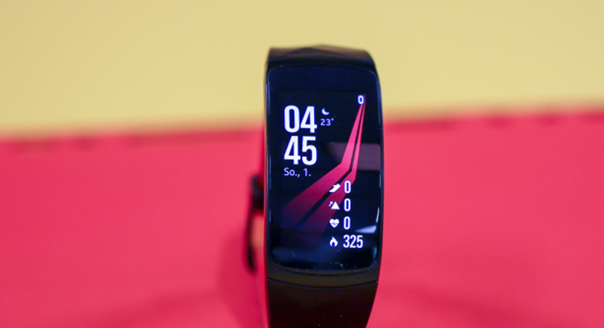 Samsung Gear Fit 2 Pro im Test: Tracker trifft Smartwatch | TechStage