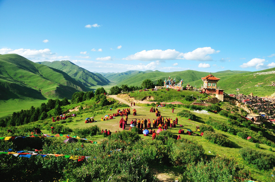 Serthar Buddhist Institute, Larung Gar