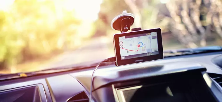 Haker może zdalnie wyłączyć silnik samochodu z GPS