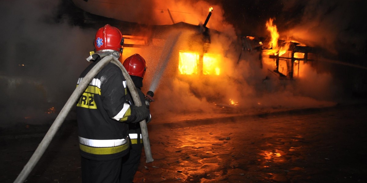 Tragiczny pożar w domku letniskowym. Nie żyją dzieci i ich babcia