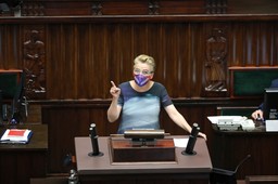 Scheuring-Wielgus o Marszu Niepodległości: Trzaskowski powinien być w końcu stanowczy