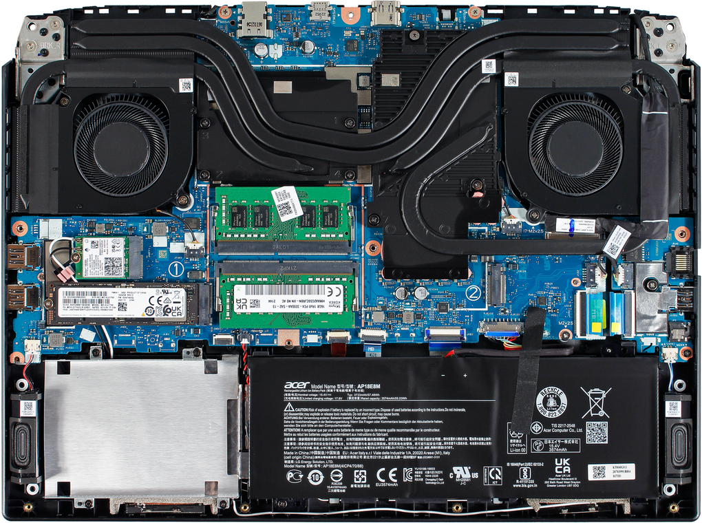 Acer Nitro 5 (AN515-58) – wnętrze laptopa