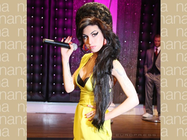 15406_31516-amy-winehouse-wax-g-d0000AAFAa03abac158e8