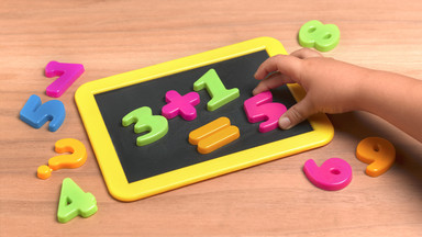 Zabawa z cyframi - jak zapoznawać dziecko z matematyką?