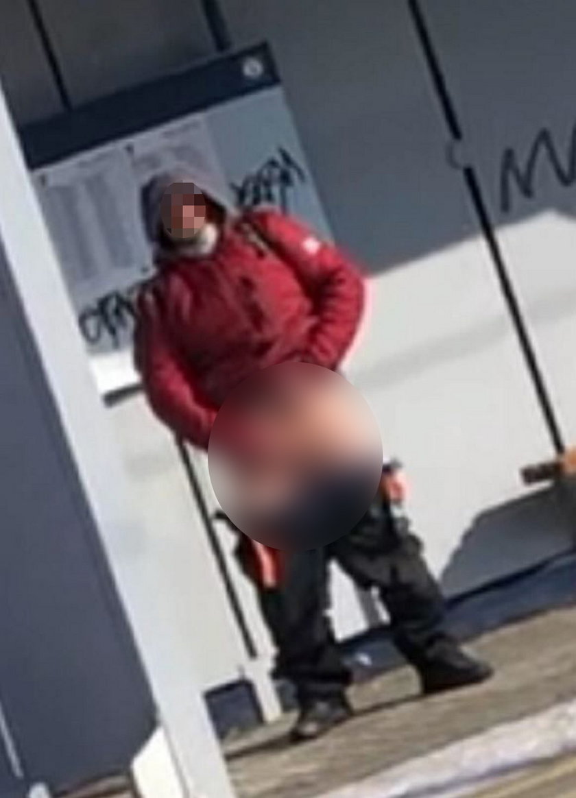 Praga. 53-letni mężczyzna onanizował się przed przerażonymi kobietami