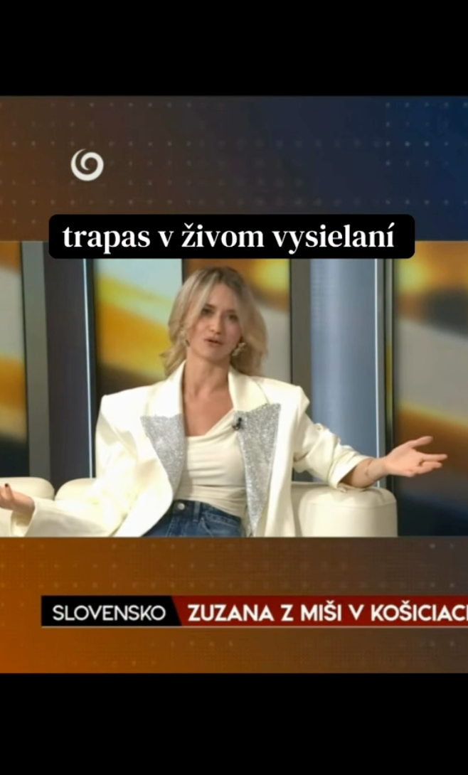 Natália Ancinová ukázala, ako jej odpadla náušnica v živom vysielaní.