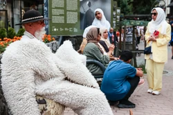 Tłumy Arabów na Krupówkach. Jedna rzecz denerwuje górali