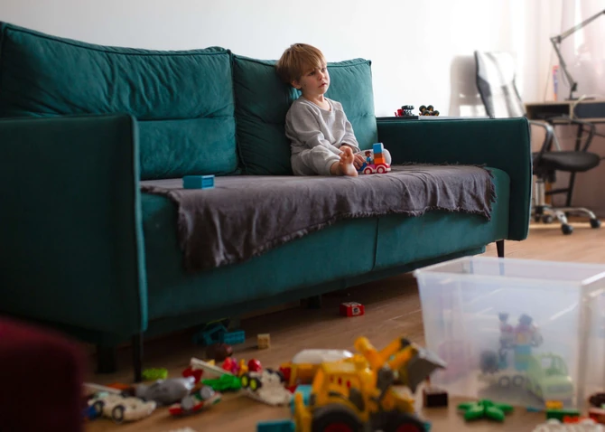 Snaja smatra da bi svekrva i svekar njenom detetu trebalo da daju novac ili kupuju skupe igračke