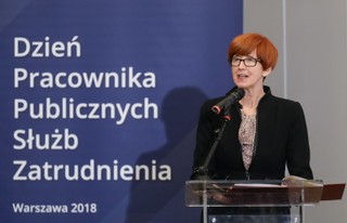 Rafalska: Nie ma odwrotu od e-zwolnień - zaczną obowiązywać od 1 lipca 2018 r.