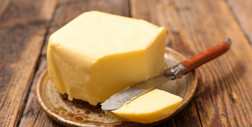 Jak zmiękczyć masło w kilka sekund. Trzy proste metody