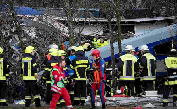 Katastrofa kolejowa w Bawarii EPA/SVEN HOPPE Dostawca: PAP/EPA.