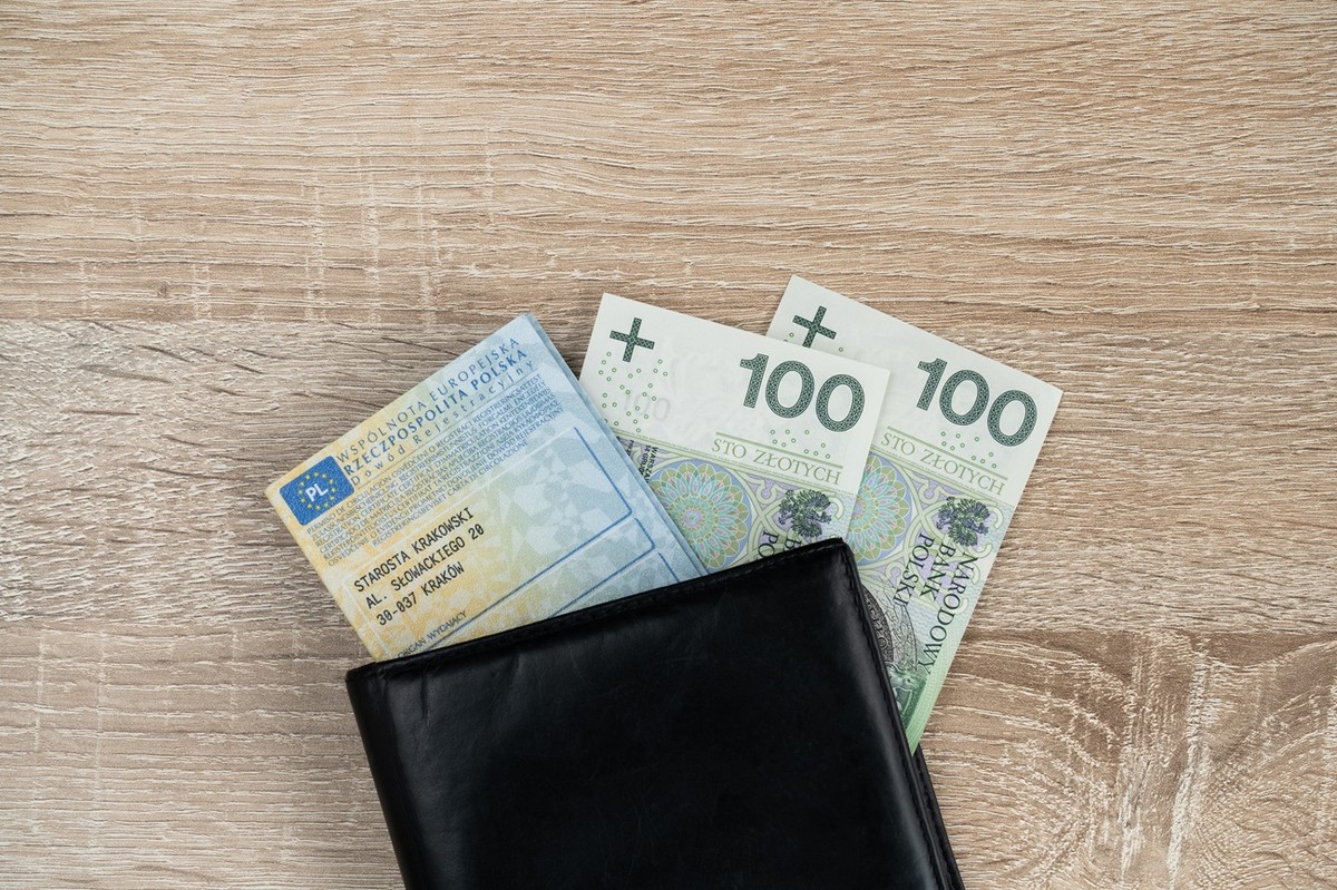 prawo jazdy i pieniądze – nowa opłata 2500 zł za kurs reedukacyjny dla kierowców 2026