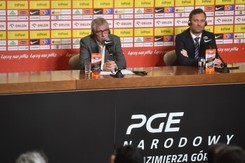 Santos ogłosił kadrę na mecze z Czechami i Albanią. Brak m.in. Krychowiaka. Zobacz skład!