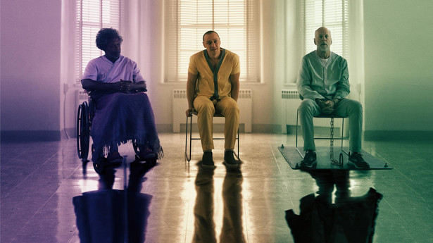 Kinowe premiery stycznia: „Glass" z Brucem Willisem i „Mój piękny syn"