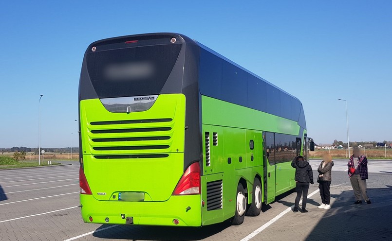 Autokar z Ukrainy zatrzymany przez patrol ITD