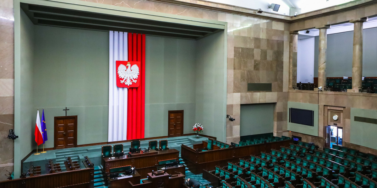 Odejście z Sejmu oznacza spory zastrzyk gotówki.