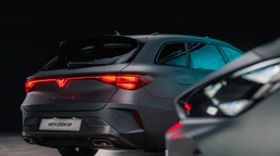 cupra taniej o 23 000 zł. hiszpanie tną ceny, diesel wciąż w ofercie